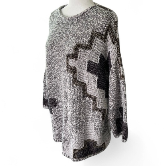 J Jill Geometric Pattern Sweater - Gray and Black - Picture 2 of 8